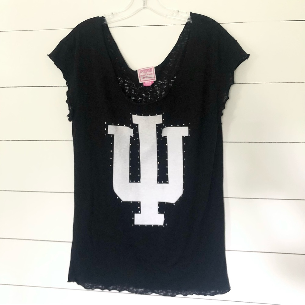 Victoria’s Secret PINK IU black top